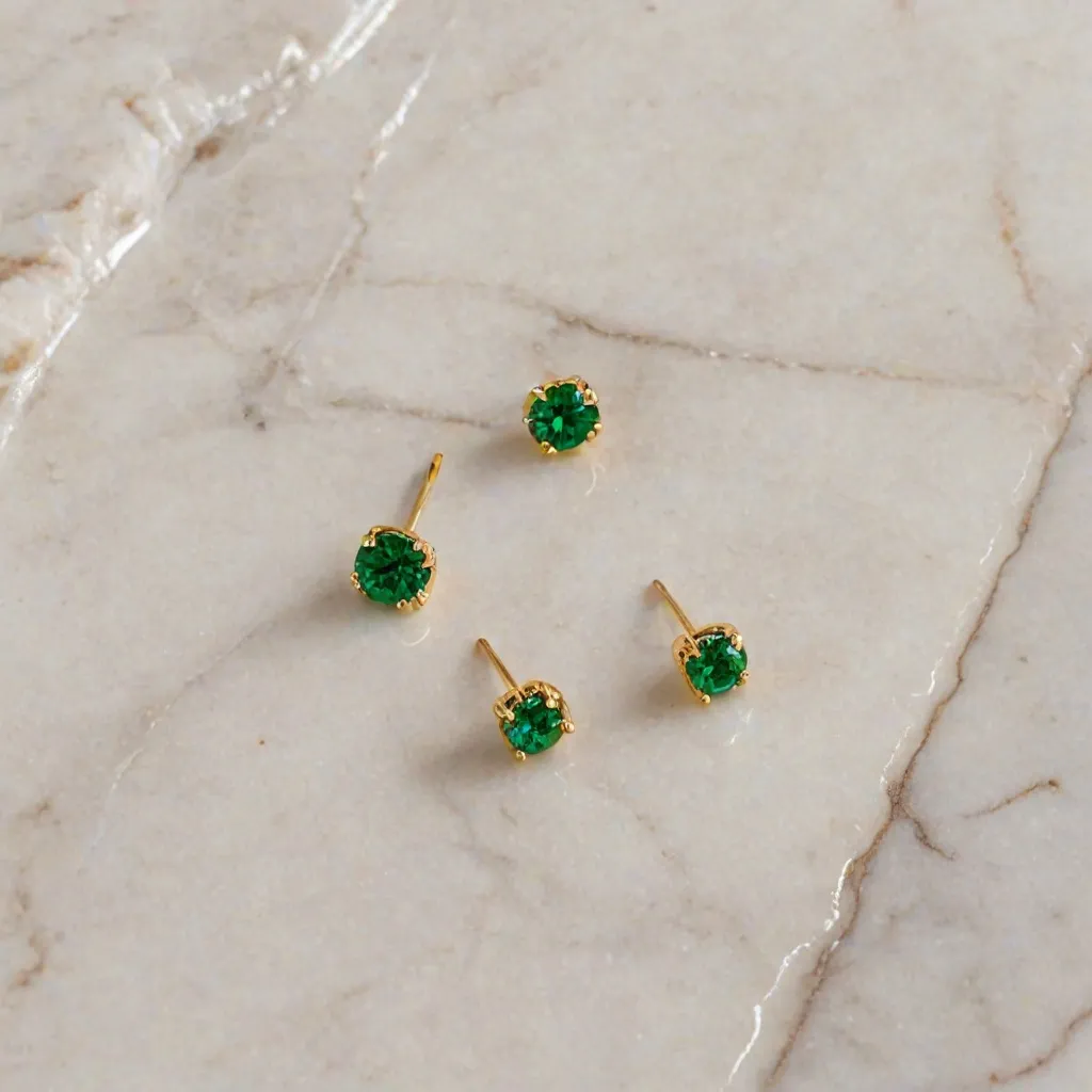 Jakie kolczyki najlepiej pasują do zielonej sukienki?